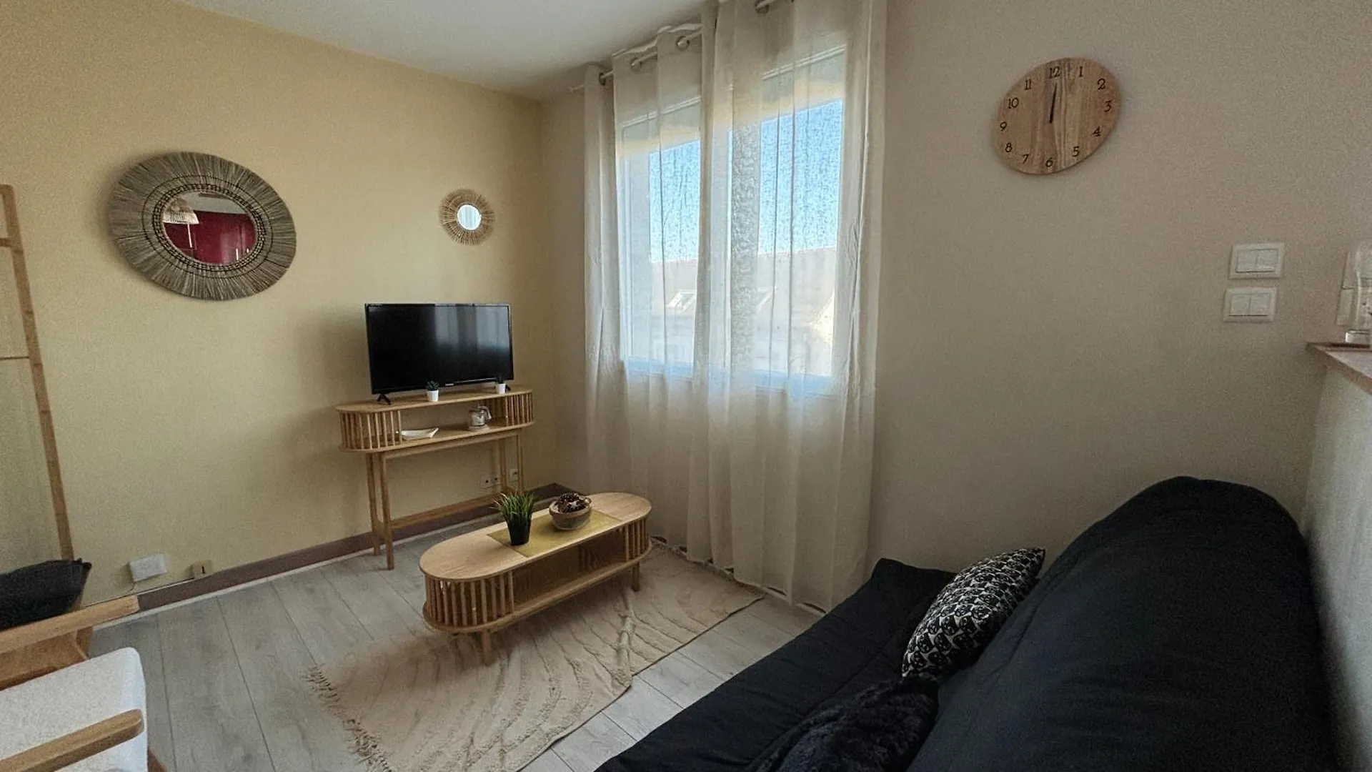 Appartement -Le 99 Studio- Centre Residence Parking Wifi Concarneau