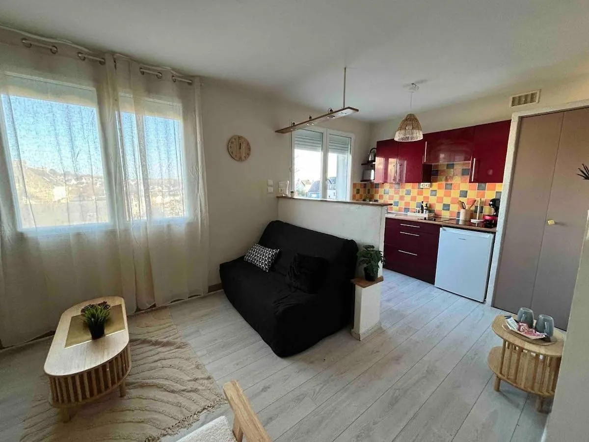 -Le 99 Studio- Centre Residence Parking Wifi Concarneau 0*,  Francia